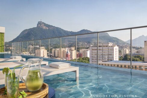 ROOFTOPPISCINA